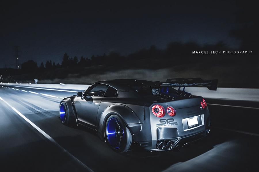  Nissan GT-R by Liberty Walk 2013 года  (фото 26 из 41)